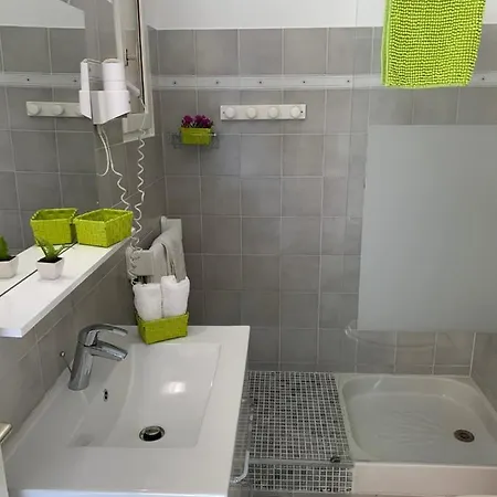 Corsicana * LʼÎle-Rousse