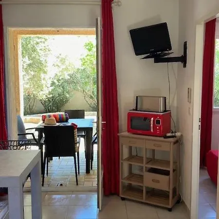 Apartamento Corsicana *