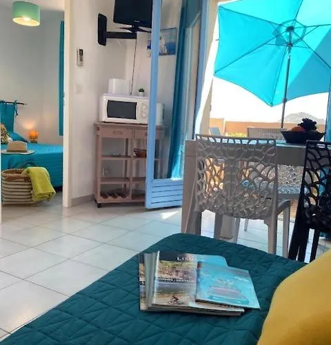 Daire Corsicana LʼÎle-Rousse