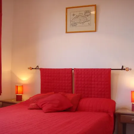 科西卡纳公寓 *