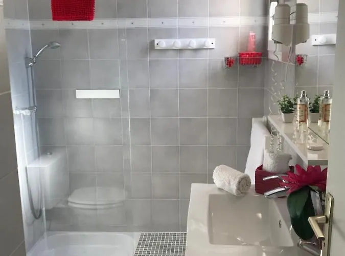 科西卡纳公寓 公寓 *